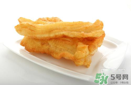 孕婦可以吃油條嗎？孕婦吃油條對胎兒有什么影響？