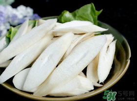 雞腿菇長(zhǎng)白毛能吃嗎？雞腿菇怎么做好吃？