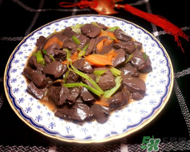坐月子可以吃羊血嗎？坐月子能吃羊血嗎？