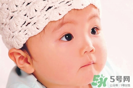 冬天寶寶能穿開(kāi)襠褲嗎？冬天寶寶穿什么褲子好？