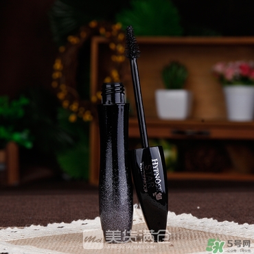 蘭蔻睫毛膏哪款好用？蘭蔻睫毛膏哪款最好用