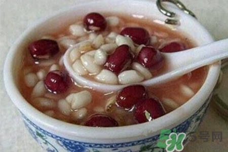 冬天可以喝紅豆薏米粥嗎？冬天喝紅豆薏米粥好嗎？