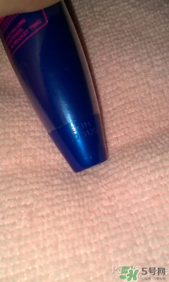 美寶蓮飛箭睫毛膏多少錢？美寶蓮藍(lán)胖子睫毛膏多少錢？