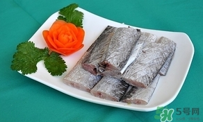 帶魚上的白色要去掉嗎？帶魚上的白色能吃嗎？