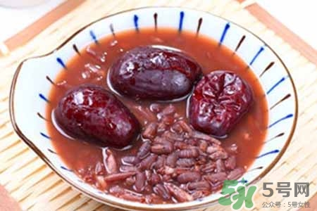冬天早上喝什么粥好？冬季早晨最有營(yíng)養(yǎng)的八款粥