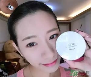 愛(ài)敬水光濕粉好用哪？愛(ài)敬水光濕粉怎么樣？