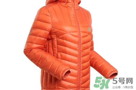 羽絨服被染色了還能洗掉嗎？羽絨服染色怎么洗掉？