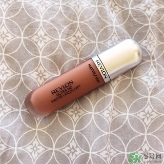 露華濃唇膏多少錢？露華濃唇膏專柜價(jià)格美國價(jià)格