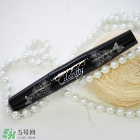 mistine4d睫毛膏紅管黑管區(qū)別 mistine睫毛膏黑管和紅管哪個好？