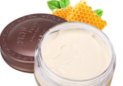 思親膚眼霜怎么樣？skin food眼霜適合年齡