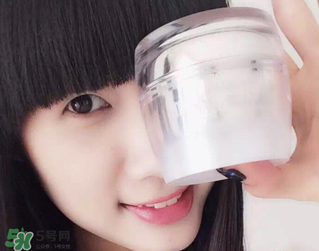 素顏霜會脫妝嗎？素顏霜會不會脫妝？