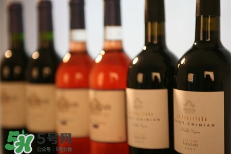 春節(jié)喝黃酒好嗎？春節(jié)喝黃酒的七大健康理由