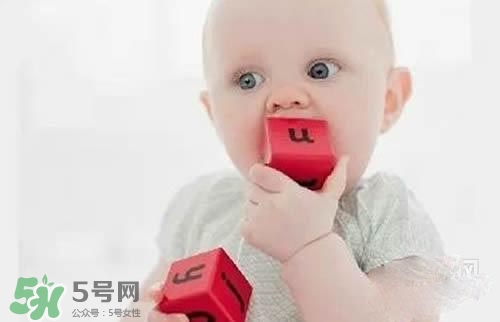 寶寶喜歡撞頭是怎么回事？寶寶喜歡撞頭怎么辦？