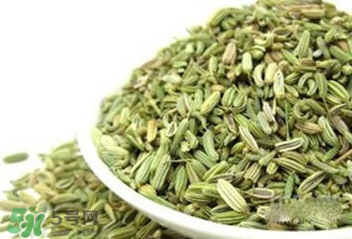 小茴香來月經(jīng)可以吃嗎？來月經(jīng)可以吃小茴香嗎？