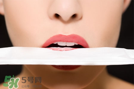 上火嘴角為什么會爛？上火嘴角爛了怎么辦？