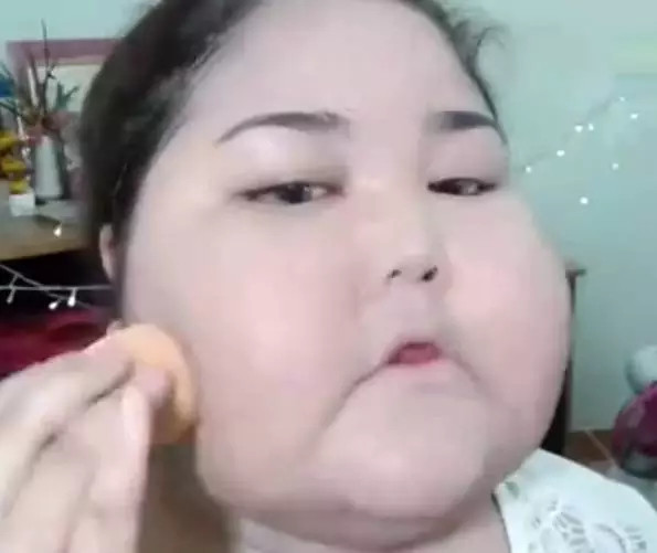 臉胖怎么化妝好看？臉大怎么化妝好看