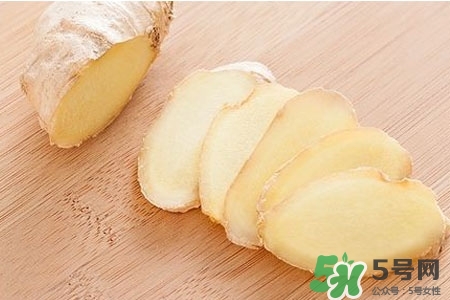 口含生姜片止咳嗎？姜治咳嗽嘔吐小秘方