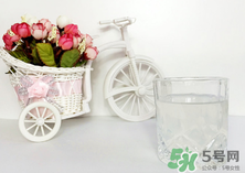 女生適合喝什么酒？什么酒適合女生喝？
