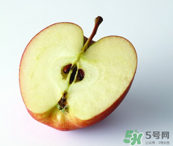 切開的蘋果為什么會(huì)變色？切開的蘋果怎樣才不變色？