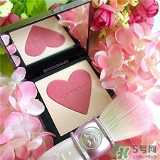 burberry愛(ài)心腮紅多少錢?巴寶莉愛(ài)心腮紅專柜價(jià)格