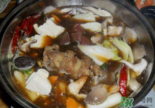 羊蝎子火鍋好吃嗎？羊蝎子火鍋涮什么好吃？