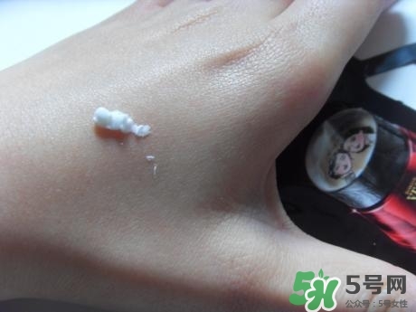 雙妹粉嫩膏怎么用？雙妹粉嫩膏使用方法