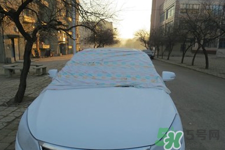 霧霾天怎么開車？霧霾天開車注意事項(xiàng)