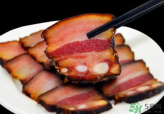 腌咸肉一斤肉放多少鹽？腌咸肉一斤肉放鹽比例