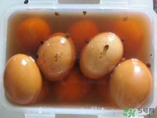 腌雞蛋臭了還能吃嗎？腌雞蛋臭了怎么辦？