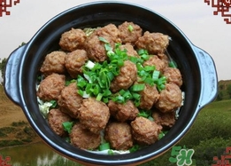 一顆肉丸子的熱量是多少？哪種做法的肉丸子熱量最低？