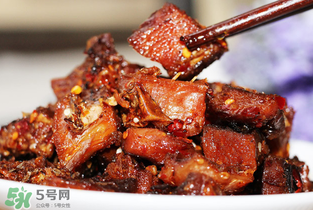 腌魚放什么調(diào)料？腌魚放什么調(diào)料去腥？
