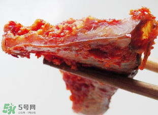 腌魚放什么調(diào)料？腌魚放什么調(diào)料去腥？