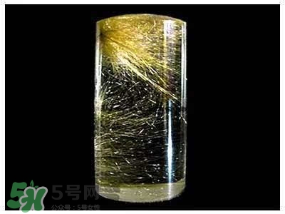 施華洛世奇是什么材質(zhì)？施華洛世奇是真水晶嗎？