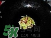魚丸和雞蛋可以一起吃嗎？魚丸和雞蛋能不能同時(shí)吃？