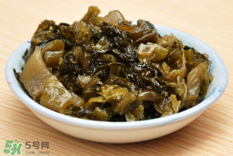 腌酸菜多長(zhǎng)時(shí)間能吃？酸菜腌制多長(zhǎng)時(shí)間可以吃？