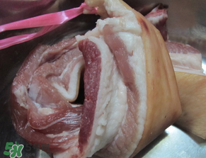 一斤豬肉放多少鹽？腌豬肉放多少鹽？