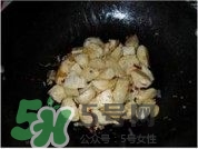 魚丸和雞蛋可以一起吃嗎？魚丸和雞蛋能不能同時(shí)吃？