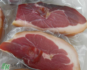 生粉腌肉怎么弄？生粉腌肉要加水嗎？