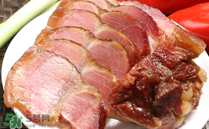 臘肉蒸什么菜好吃？蒸臘肉放什么材料好吃？