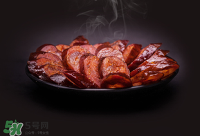 臘腸外面的皮是什么？臘腸皮是什么做的？