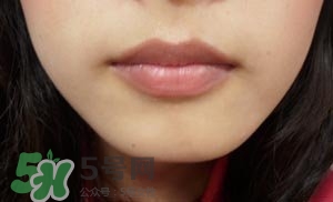 唇線(xiàn)筆可以當(dāng)口紅嗎？唇線(xiàn)筆和口紅的區(qū)別？