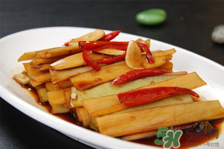 腌蘿卜條怎么做好吃？自制腌蘿卜條的做法