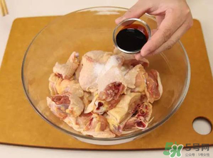 雞肉腌制不能超過多久？雞肉腌了三天還能吃嗎？