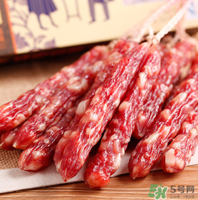 曬香腸要扎孔嗎？曬香腸需要扎洞嗎？