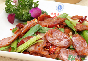 香腸發(fā)酸還能吃嗎？香腸發(fā)酸的原因