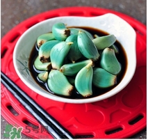 臘八蒜用什么醋好？臘八蒜用陳醋還是白醋？
