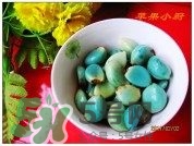 臘八蒜要放鹽嗎？臘八蒜要放多少鹽比例是多少？