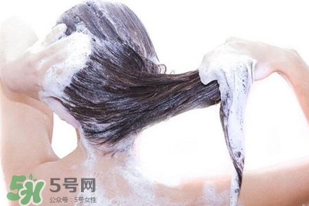 冬天洗澡太冷了怎么辦？冬天洗澡怕冷怎么辦？