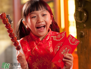 結(jié)婚第一年過年在哪過？結(jié)婚第一年在誰家過年？