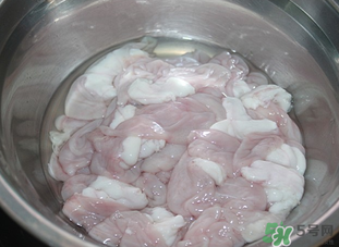 豬小腸可以做臘腸嗎？豬小腸可以做香腸嗎？